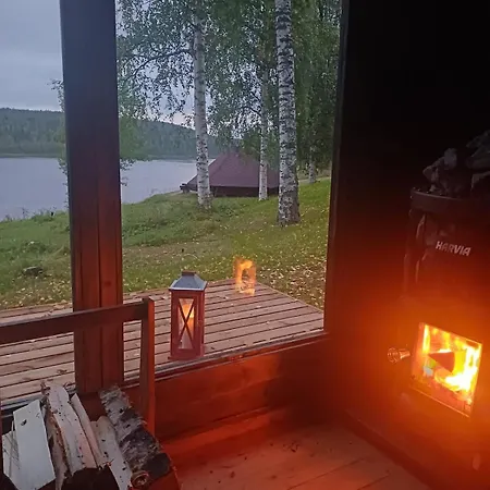 Log On The Riverbank Chalet