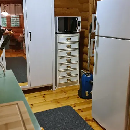 Log On The Riverbank Chalet